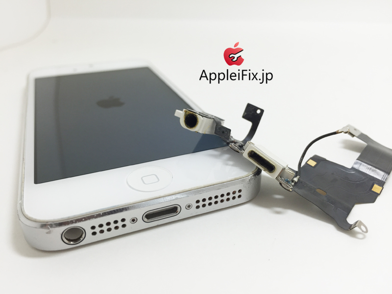 iPhone5ドックコネクター交換修理_repair_2.jpg