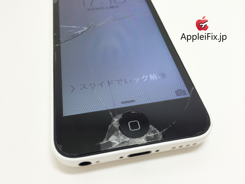 iPhone5C画面割れ交換修理_repair_1.jpg