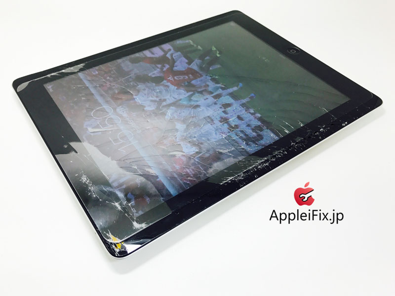 iPad3 Spacegrey_Repair_3.jpg