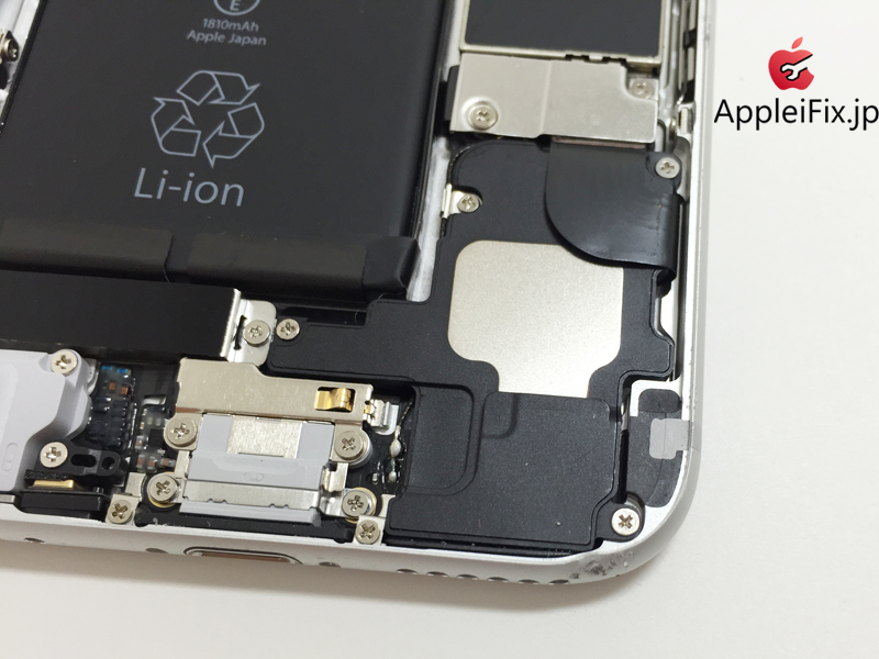 iPhone6シルバー画面修理_repair_7.jpg