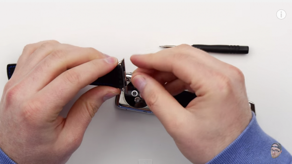 DIY-Custom-Apple-Watch-YouTube1-e1430898866745.png